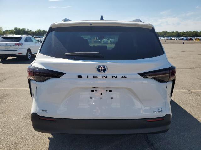 2024 TOYOTA SIENNA LE 5TDBSKFC9RS138713
