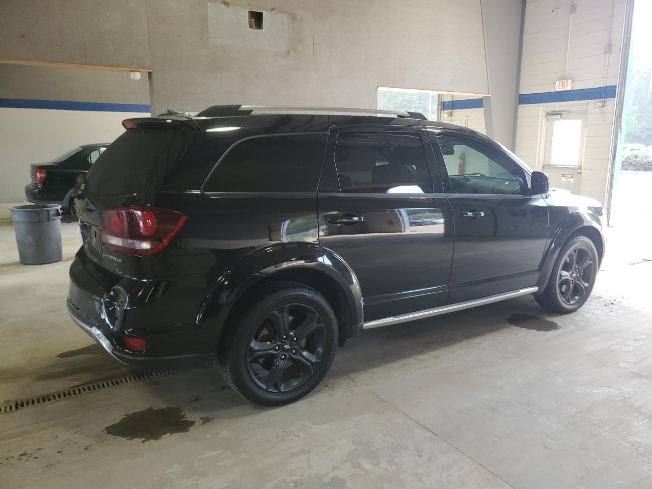DODGE JOURNEY CROSSROAD