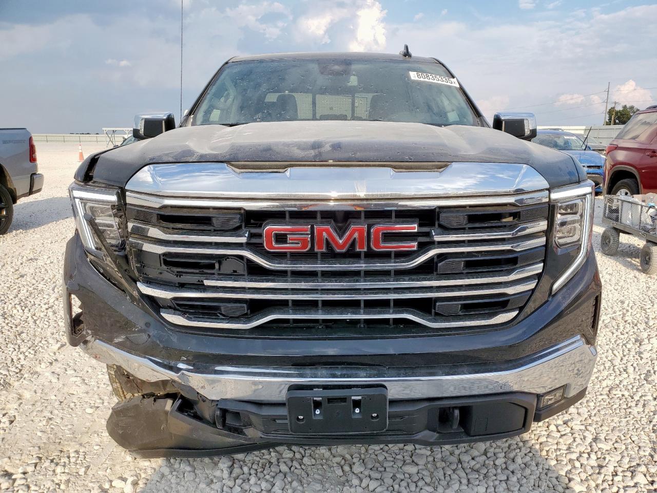GMC SIERRA C1500 SLT