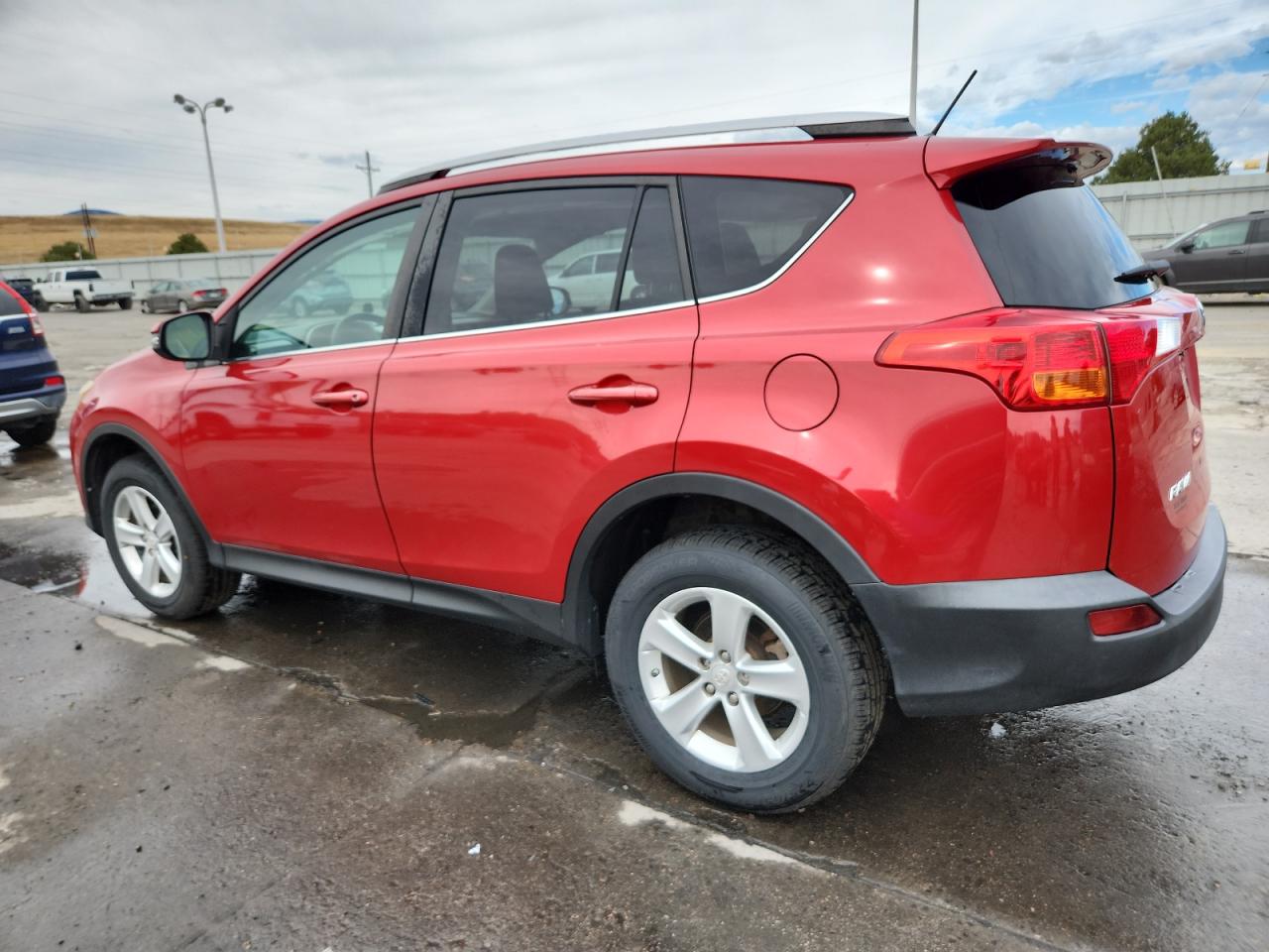 TOYOTA RAV4 XLE