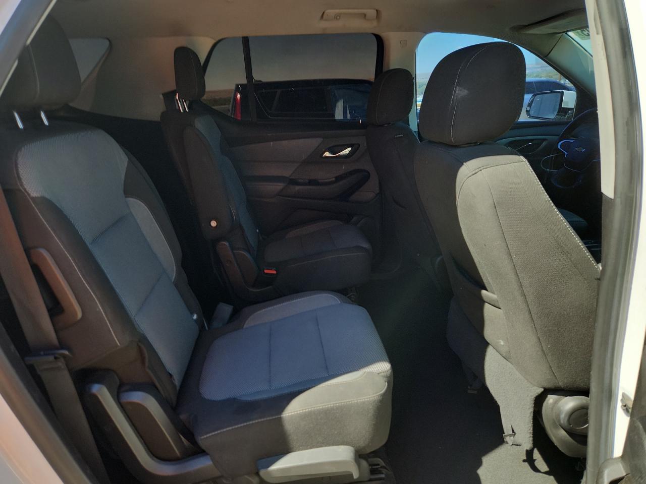 CHEVROLET TRAVERSE LT