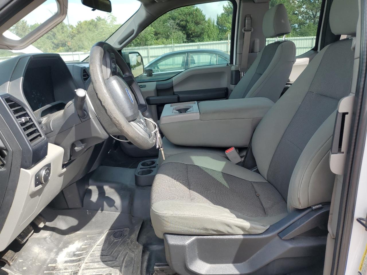 FORD F-150 SUPER CAB