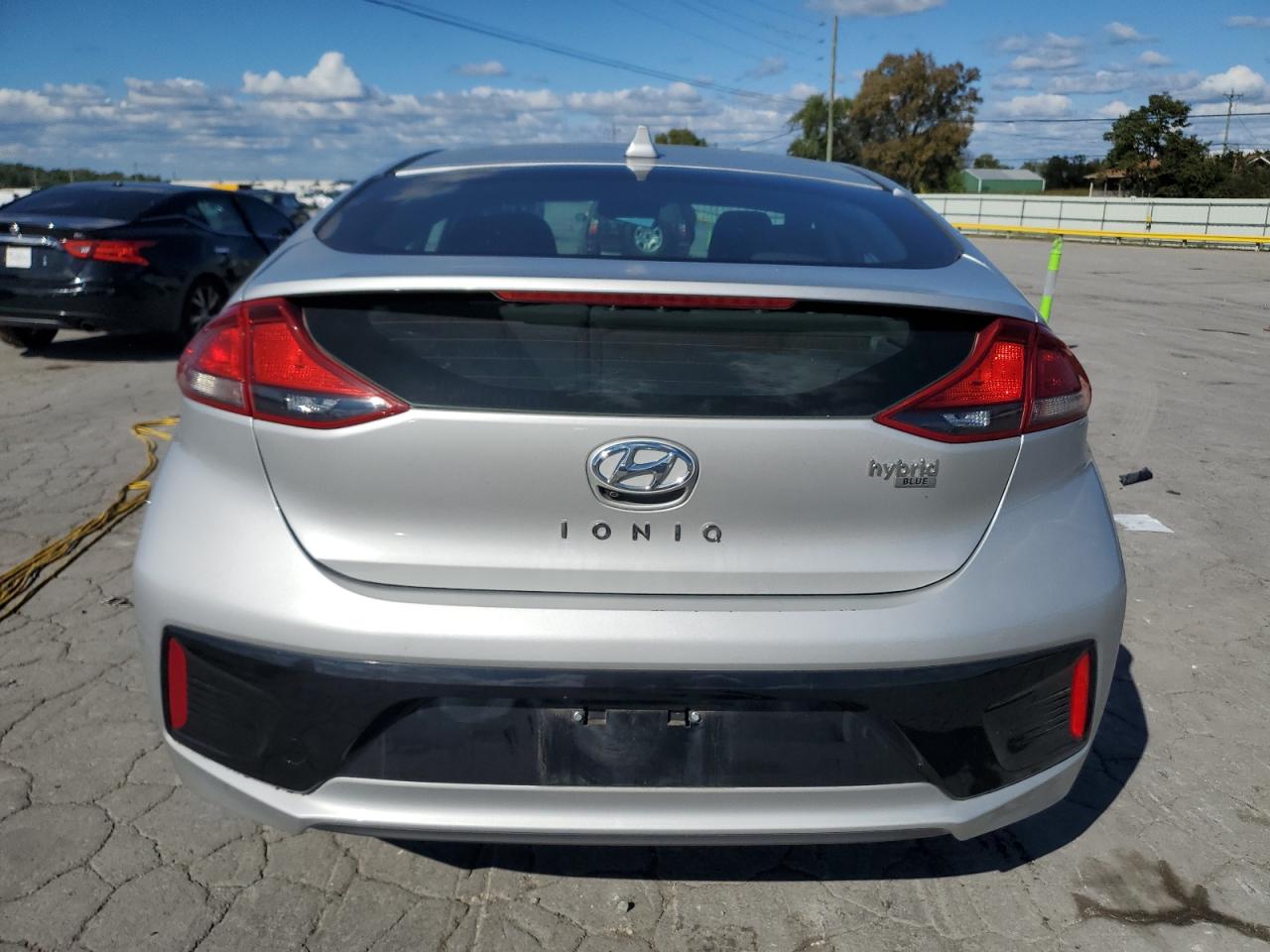 HYUNDAI IONIQ BLUE