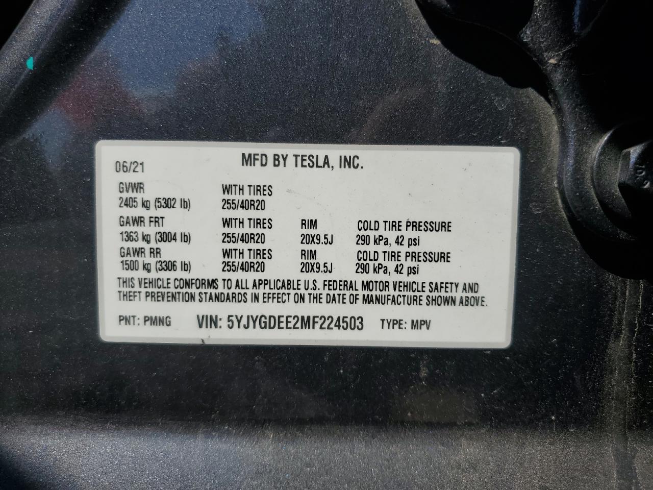 TESLA MODEL Y