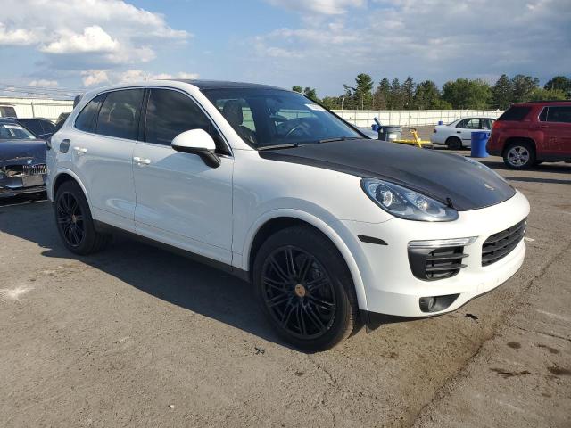 2016 PORSCHE CAYENNE WP1AA2A28GLA02499