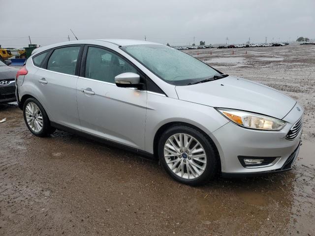 2016 FORD FOCUS TITANIUM 1FADP3N24GL345815