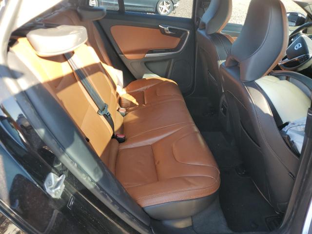 2015 VOLVO V60 PREMIE YV140MEBXF1186548