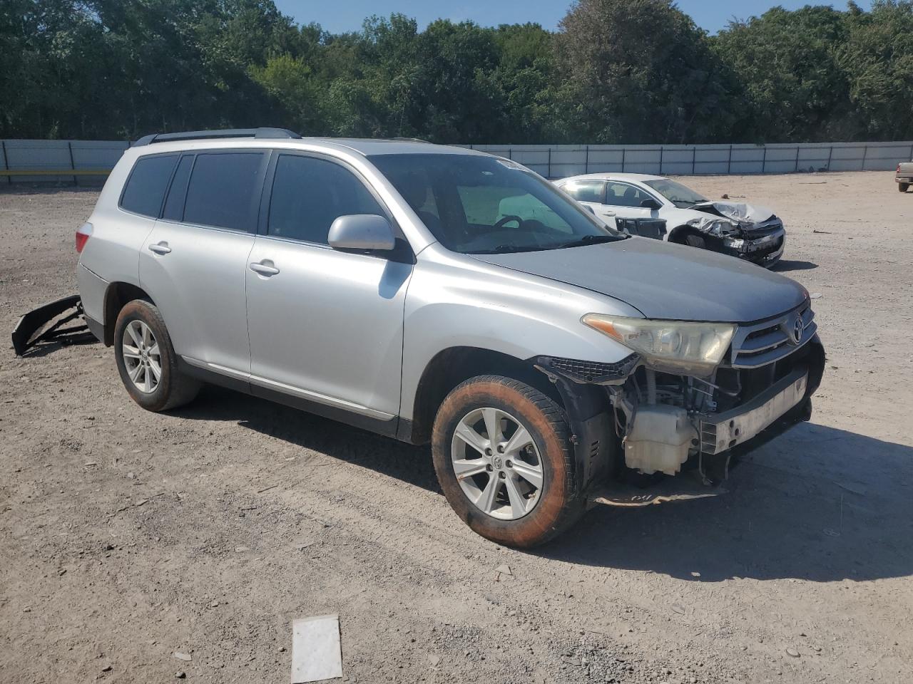 TOYOTA HIGHLANDER BASE