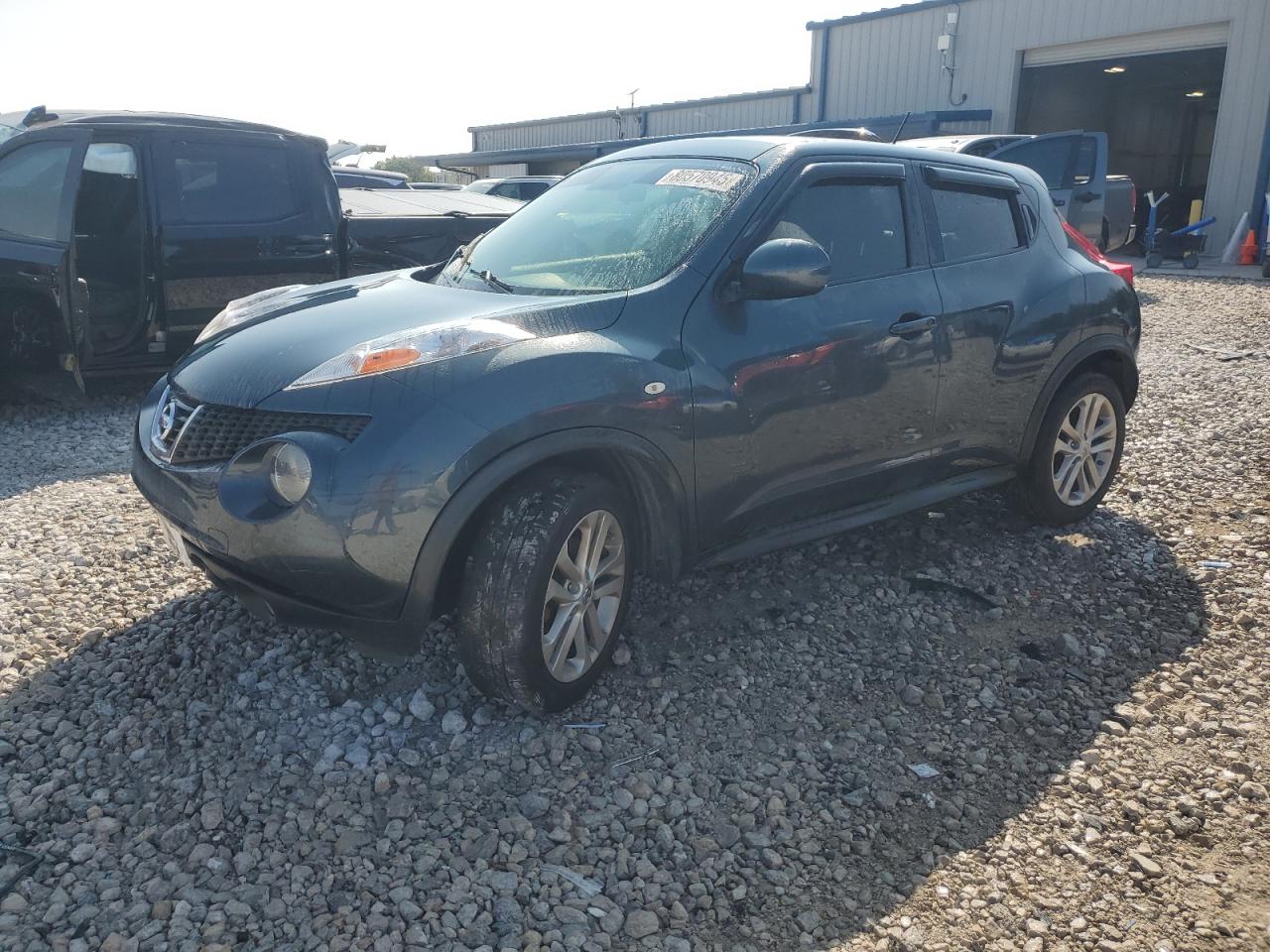 NISSAN JUKE S