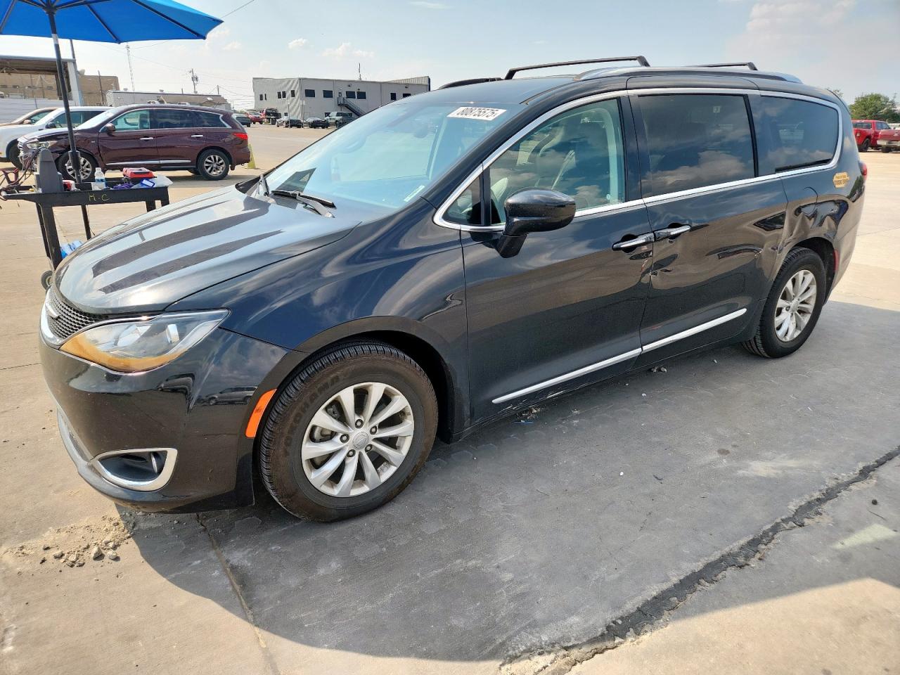 CHRYSLER PACIFICA TOURING L