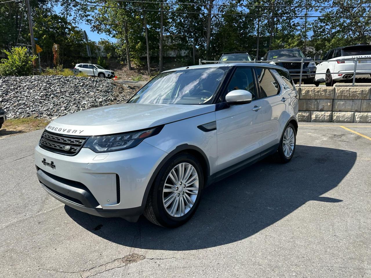 LAND ROVER DISCOVERY SE