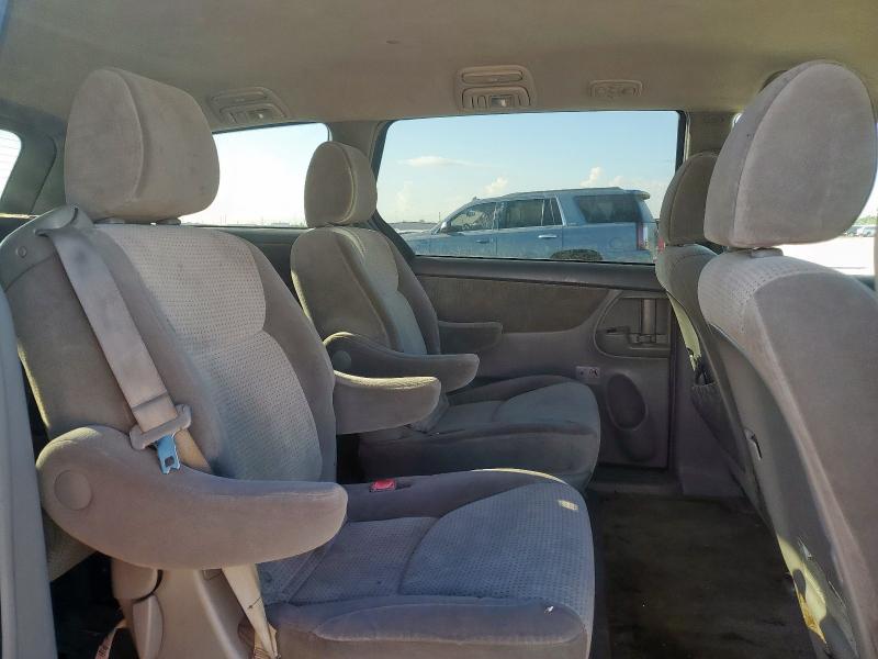 2010 TOYOTA SIENNA CE - 5TDKK4CC2AS317812