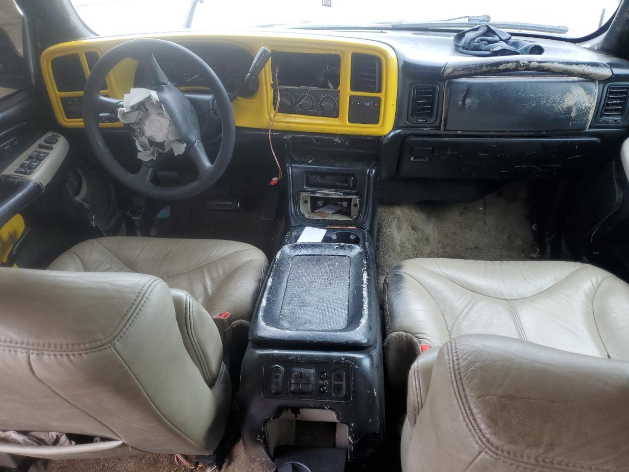 Lot #3292449683 2002 GMC YUKON XL C