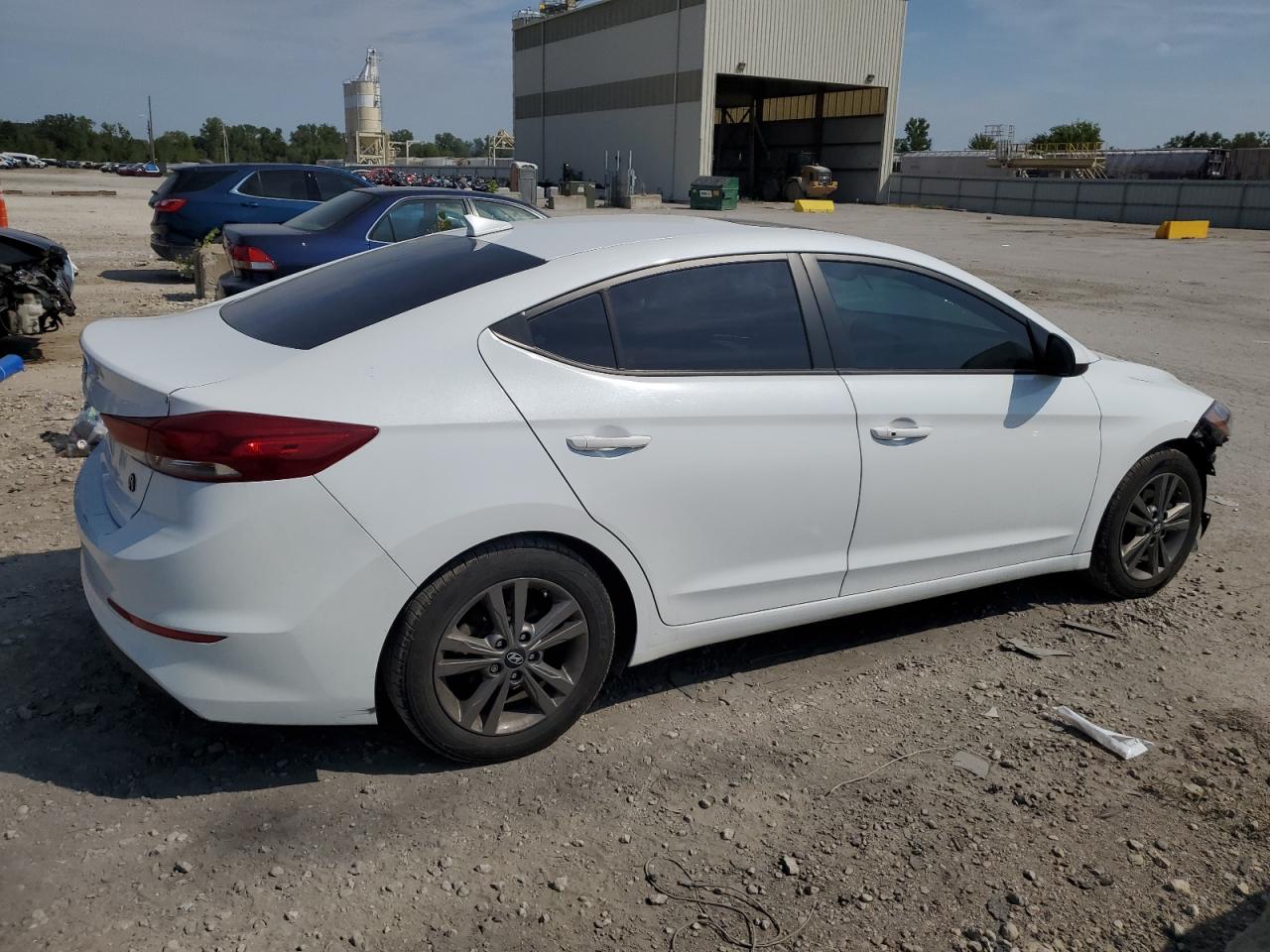 HYUNDAI ELANTRA SEL