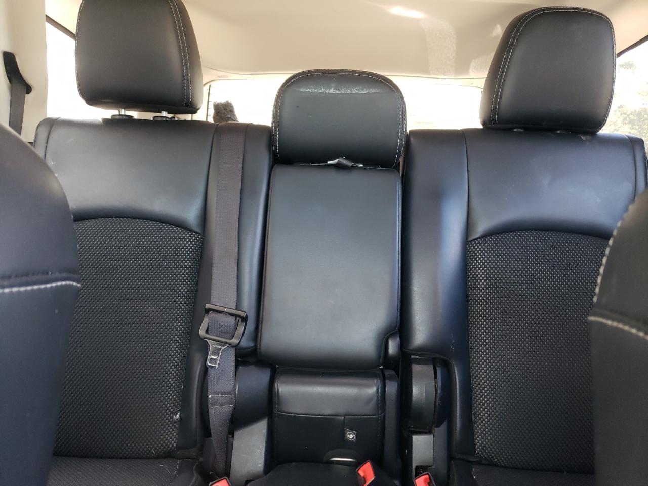 DODGE JOURNEY CROSSROAD