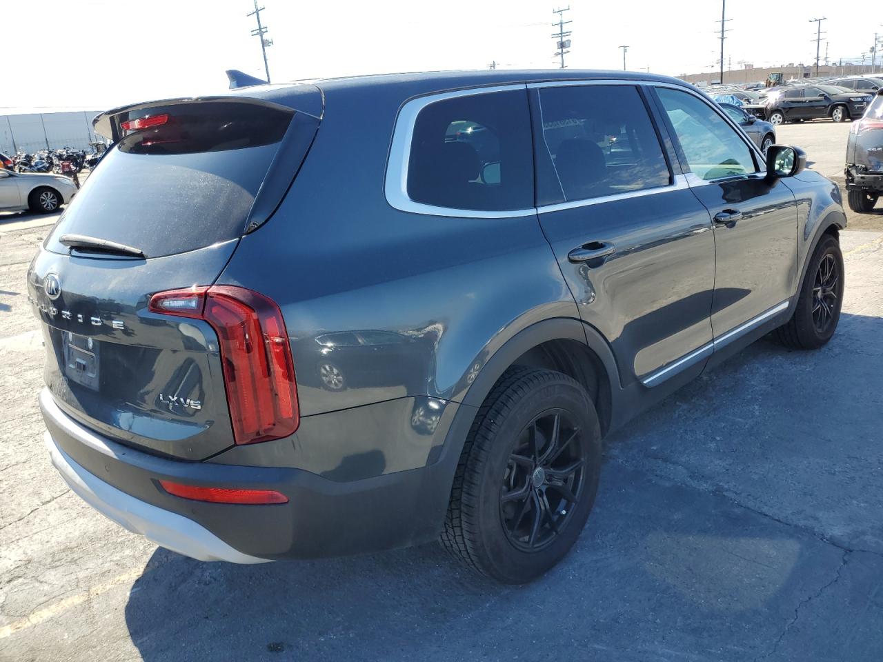 KIA TELLURIDE LX