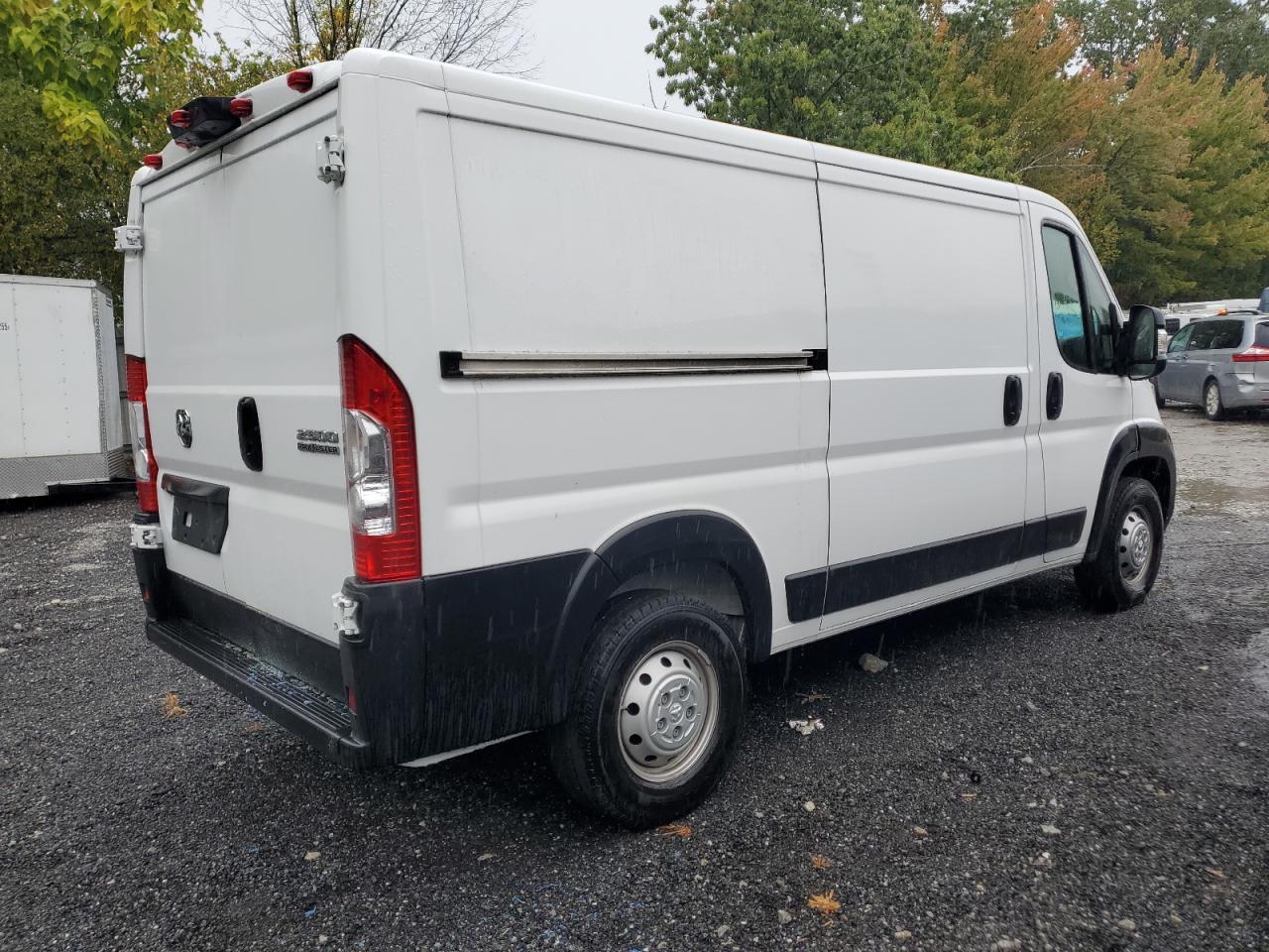 RAM PROMASTER 2500 STANDARD