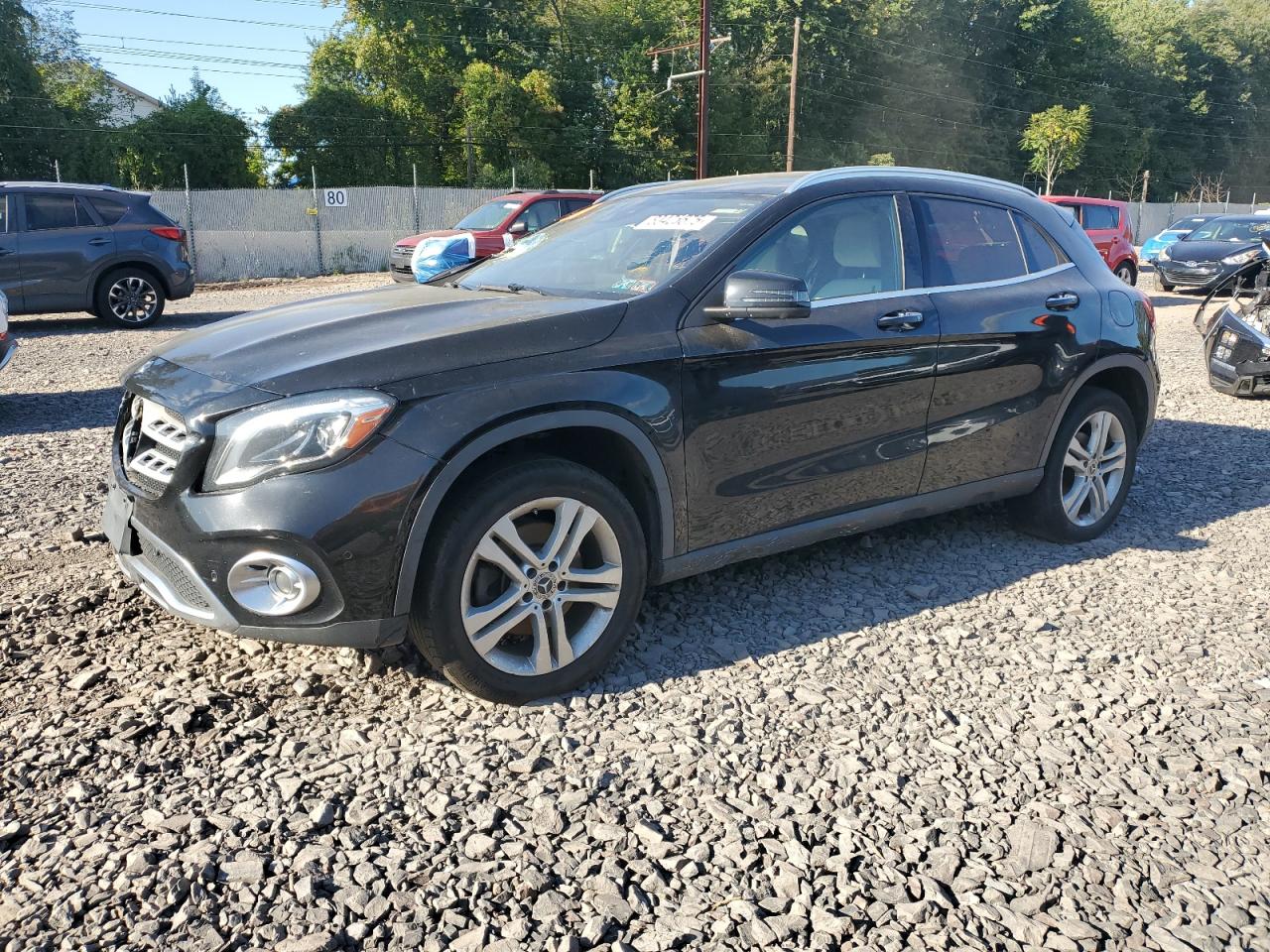 MERCEDES-BENZ GLA-CLASS 250 4MATIC