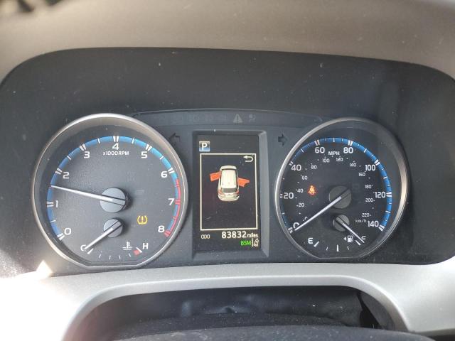 2018 TOYOTA RAV4 ADVEN 2T3RFREV7JW752340