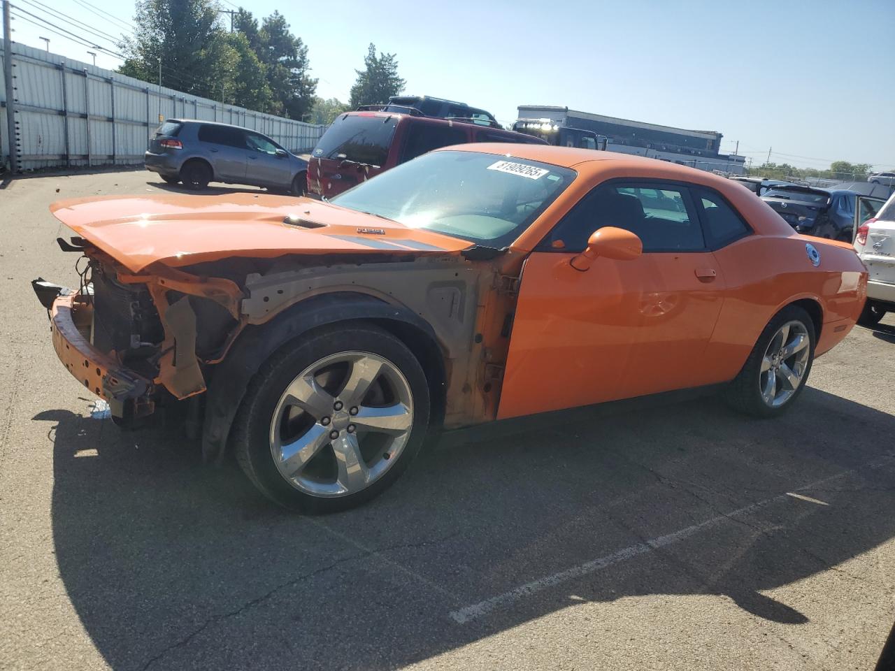  Salvage Dodge Challenger