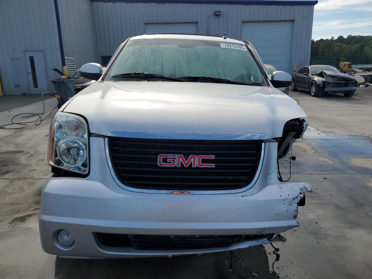 GMC YUKON SLT