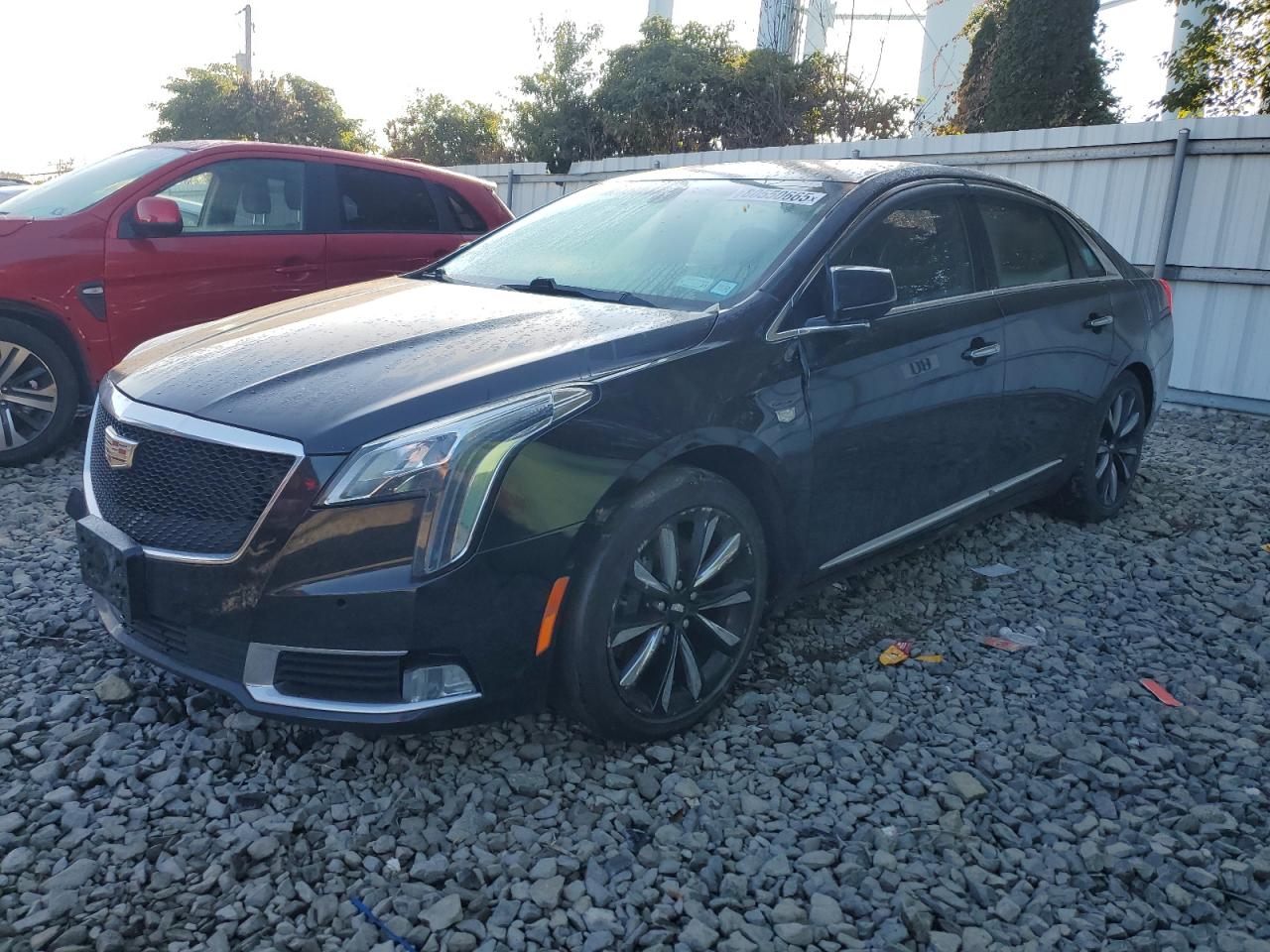CADILLAC XTS LUXURY