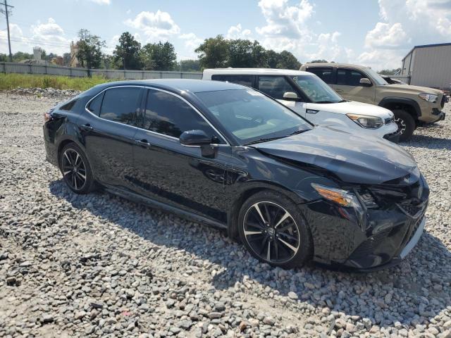 2018 TOYOTA CAMRY XSE 4T1B61HK7JU013739