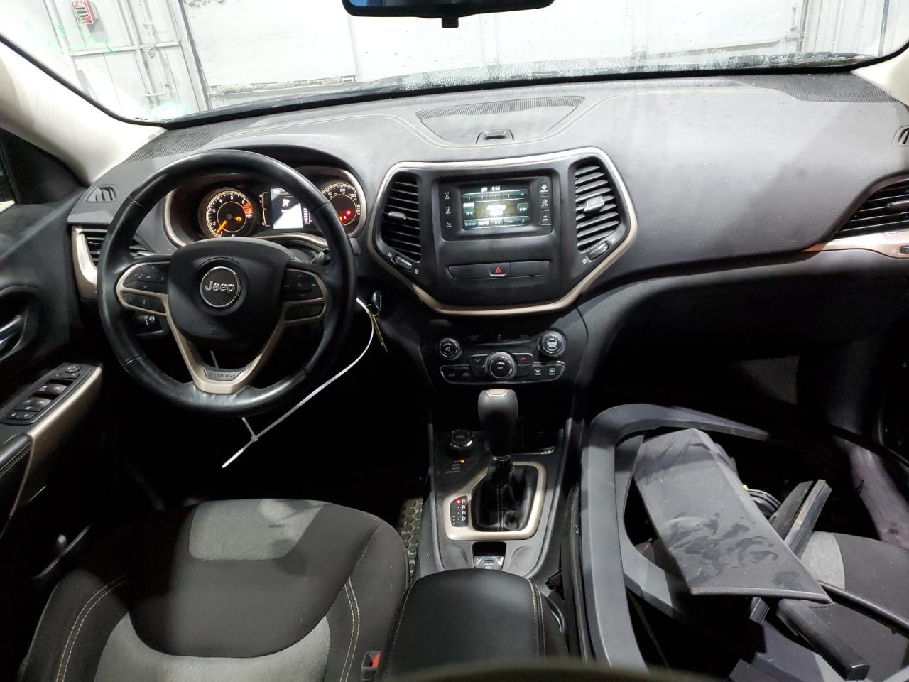 JEEP GRAND CHEROKEE SPORT