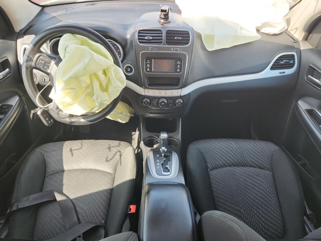 DODGE JOURNEY MAINSTREET