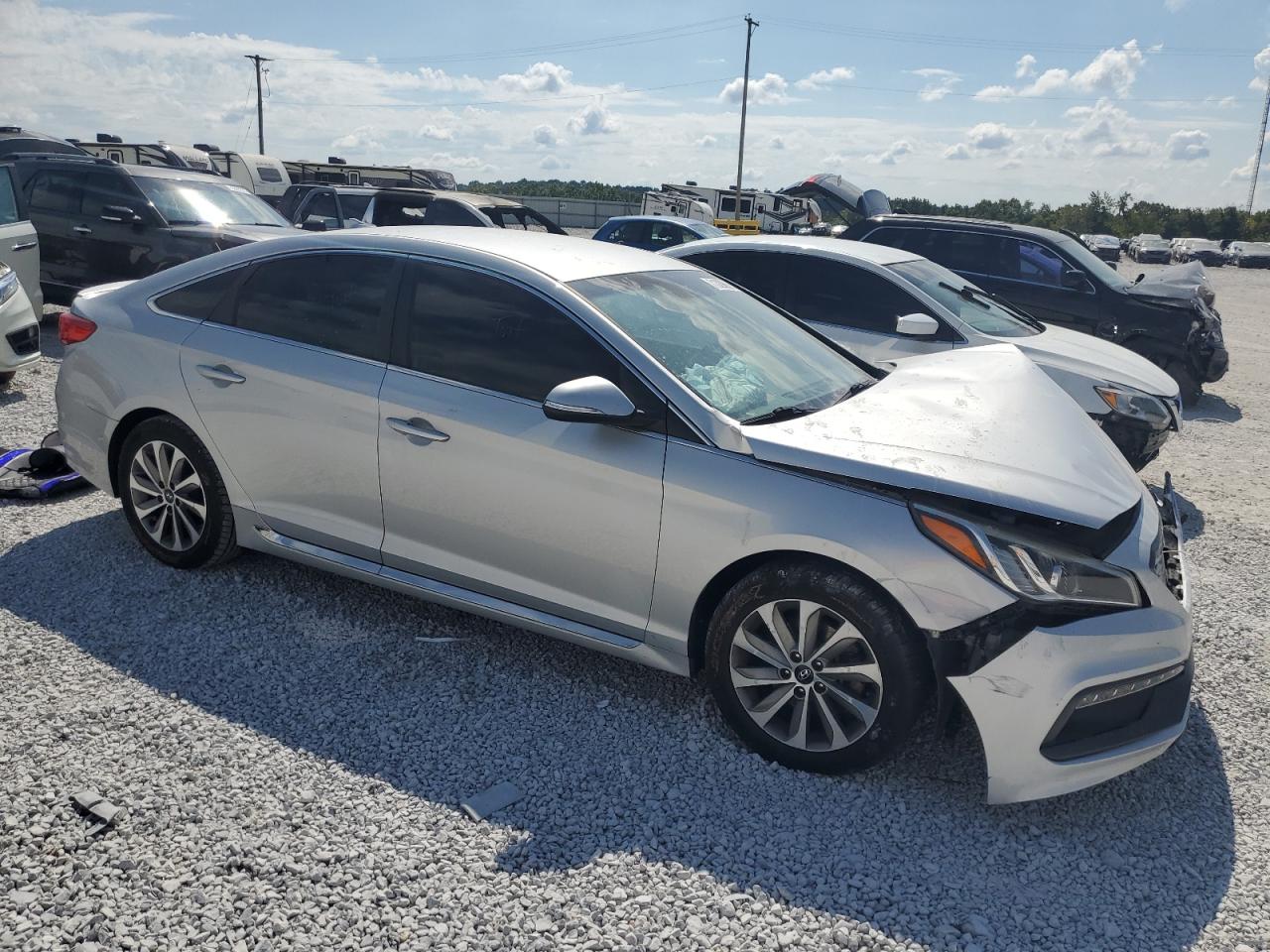 HYUNDAI SONATA SPORT