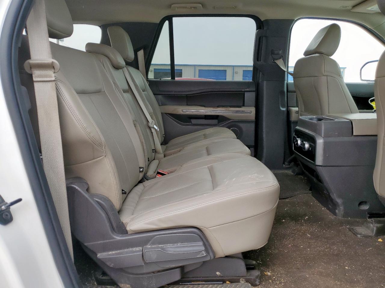 FORD EXPEDITION MAX XLT