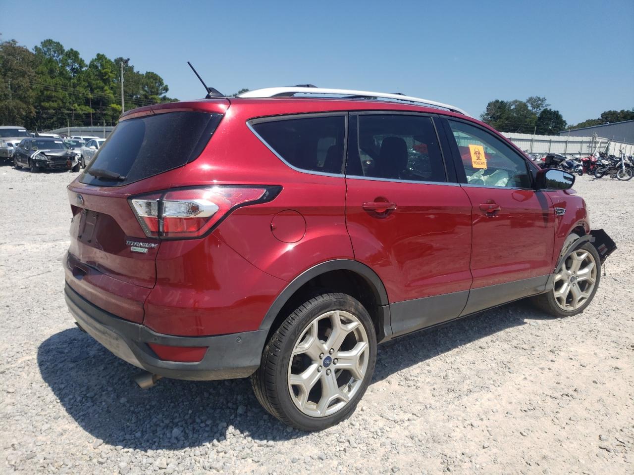 FORD ESCAPE TITANIUM