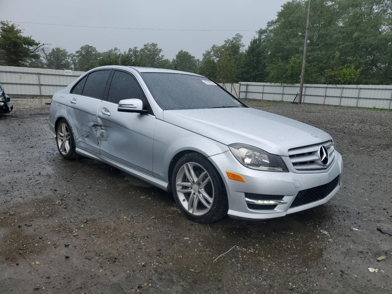 MERCEDES-BENZ C-CLASS 300 4MATIC