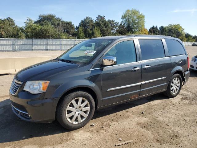 2012 CHRYSLER TOWN & COU - 2C4RC1CG3CR163197