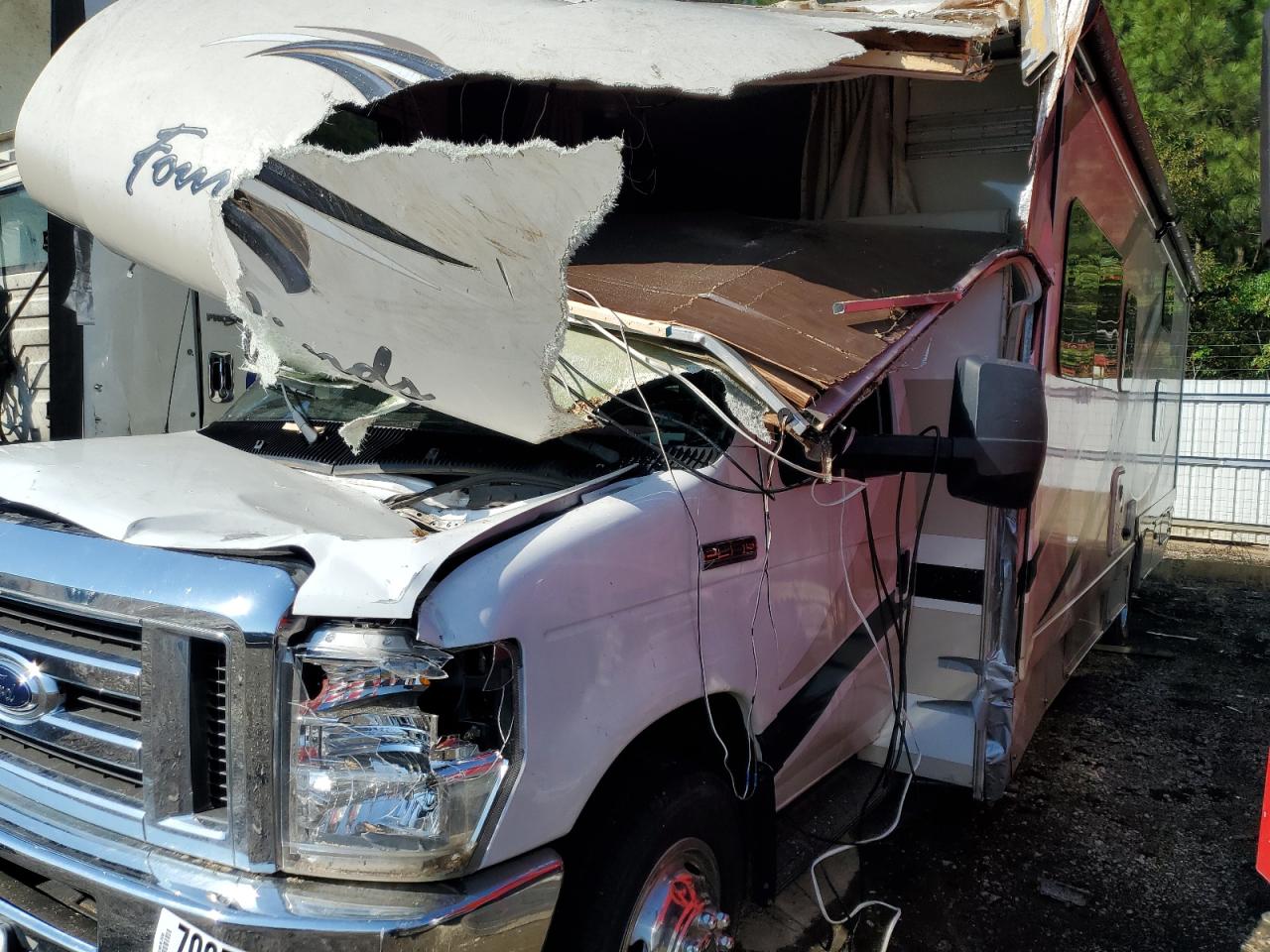 Lot #3291249004 2017 FORD ECONOLINE