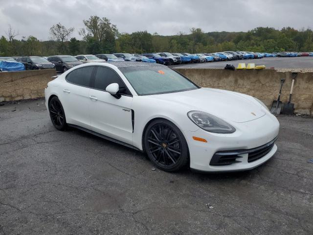 2018 PORSCHE PANAMERA 4 WP0AE2A77JL176363
