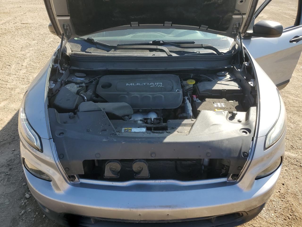 JEEP GRAND CHEROKEE SPORT