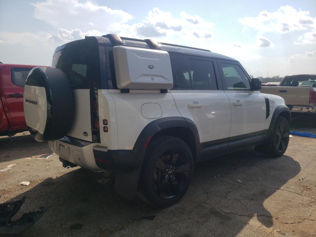 LAND ROVER DEFENDER 110 S