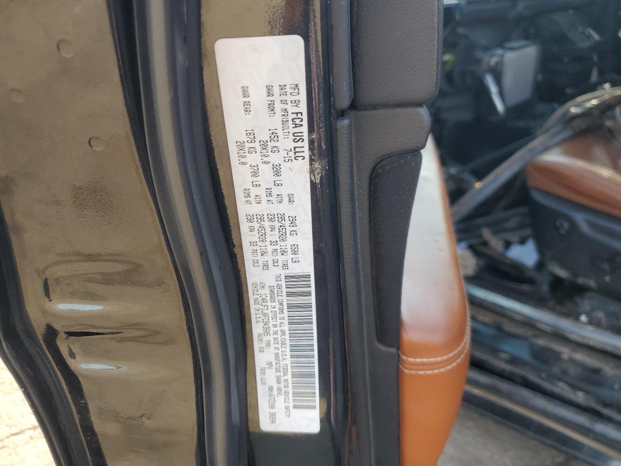 JEEP GRAND CHEROKEE SRT-8