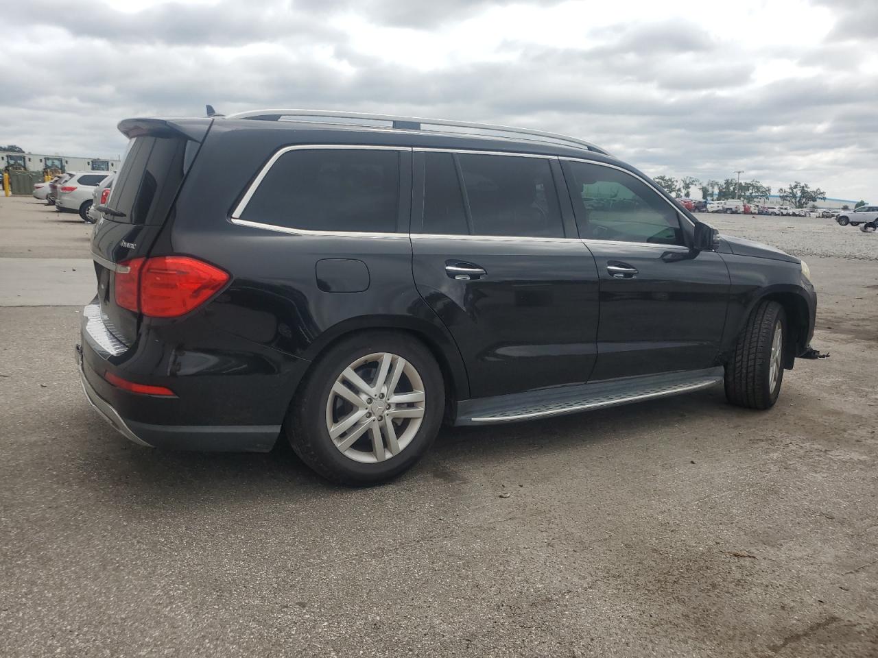 MERCEDES-BENZ GL-CLASS 450 4MATIC