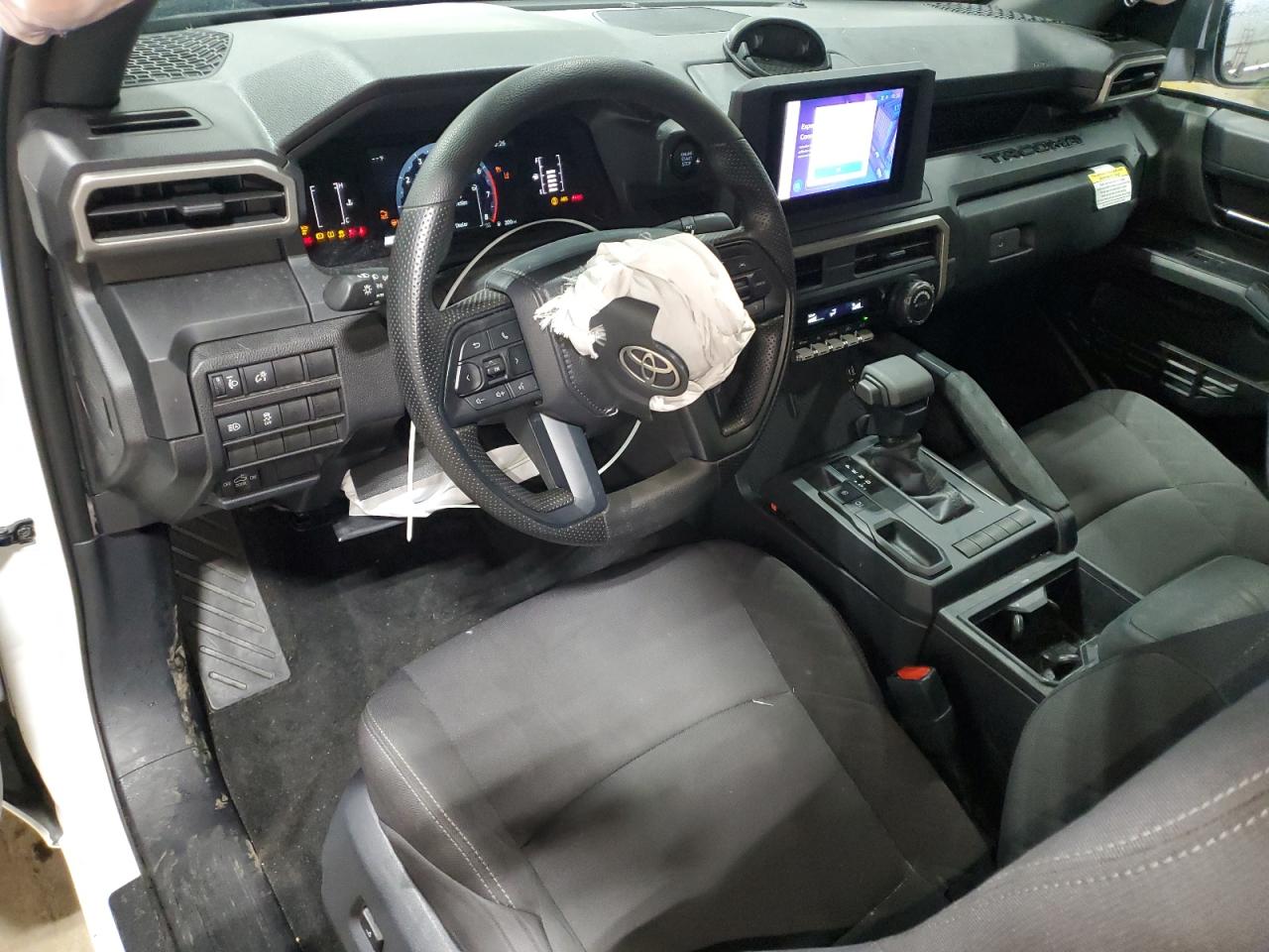 TOYOTA TACOMA XTRACAB