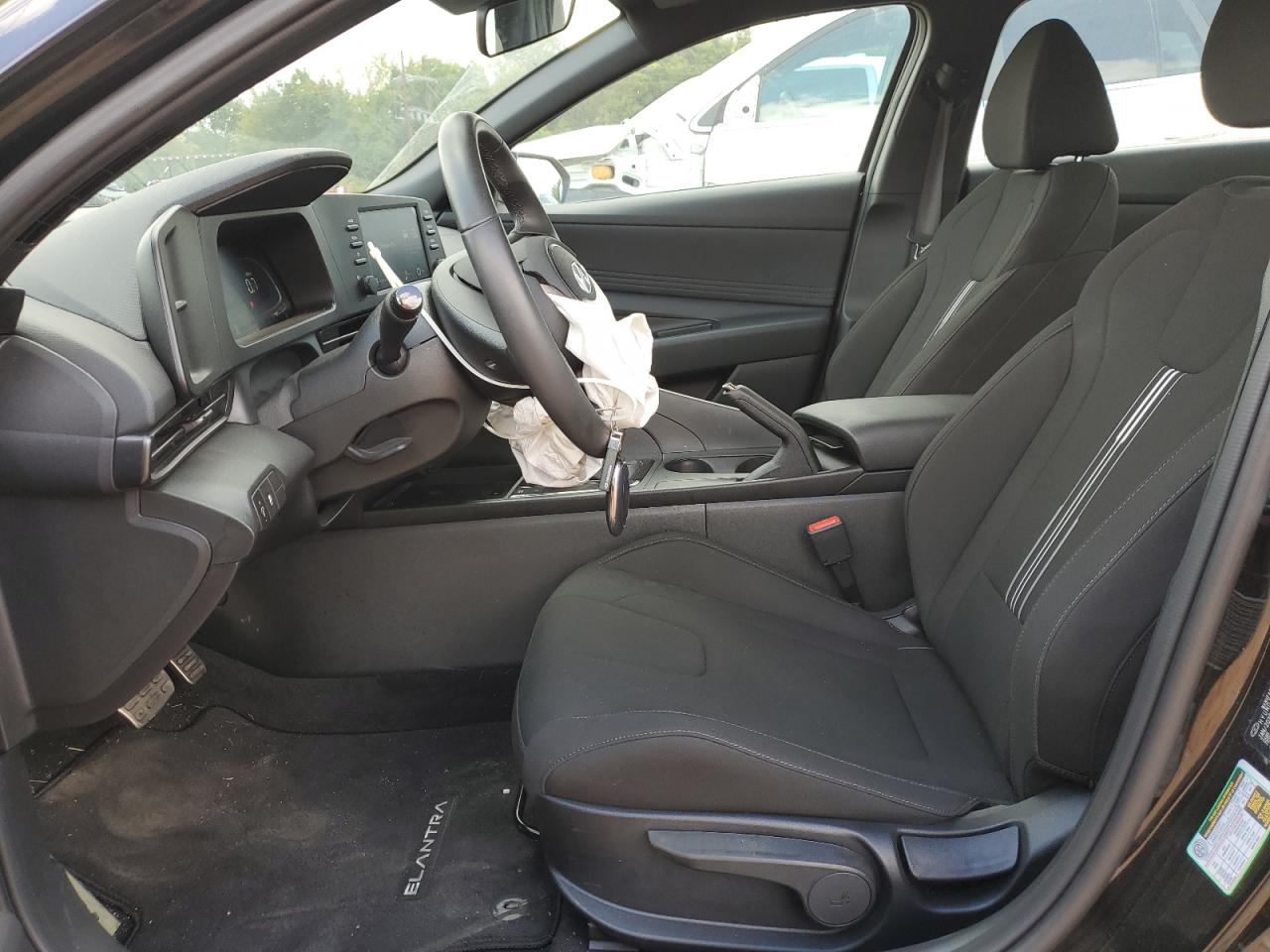 HYUNDAI ELANTRA SEL SPORT