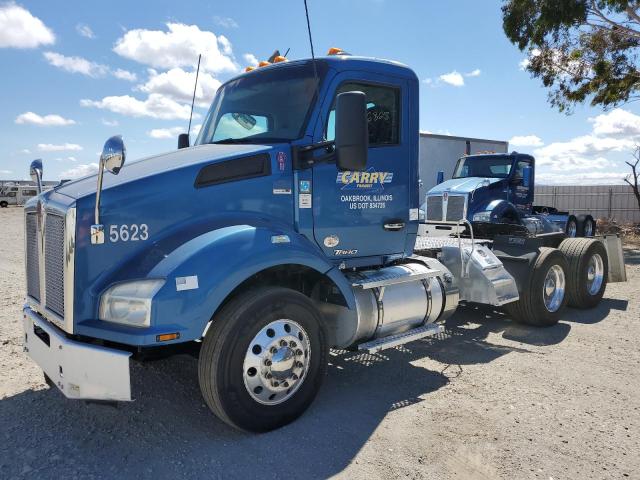 KENWORTH T880 2016 blue tractor diesel 1XKZDP8X4GJ122150 photo #3