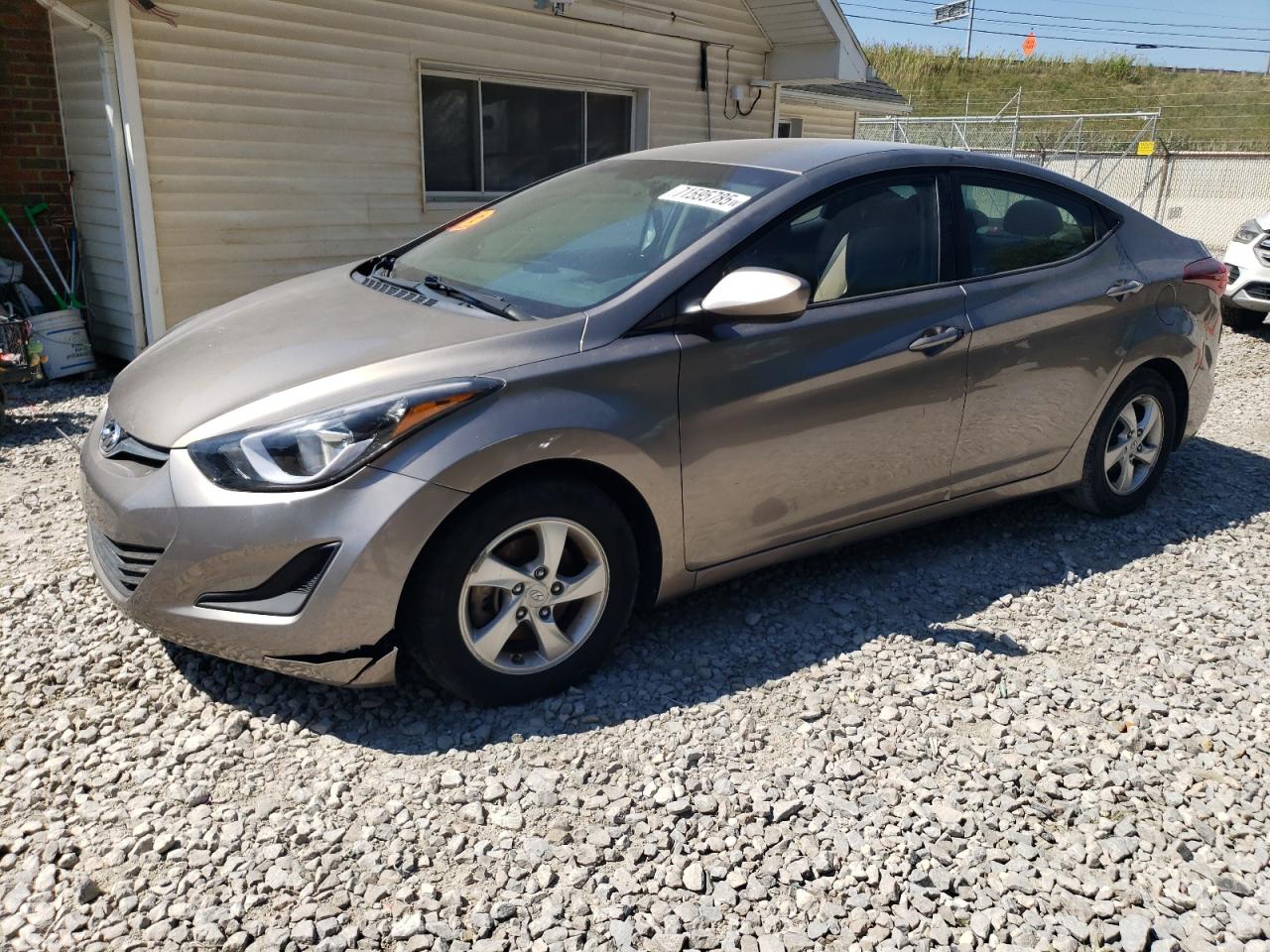 Lot #3296954816 2015 HYUNDAI ELANTRA SE