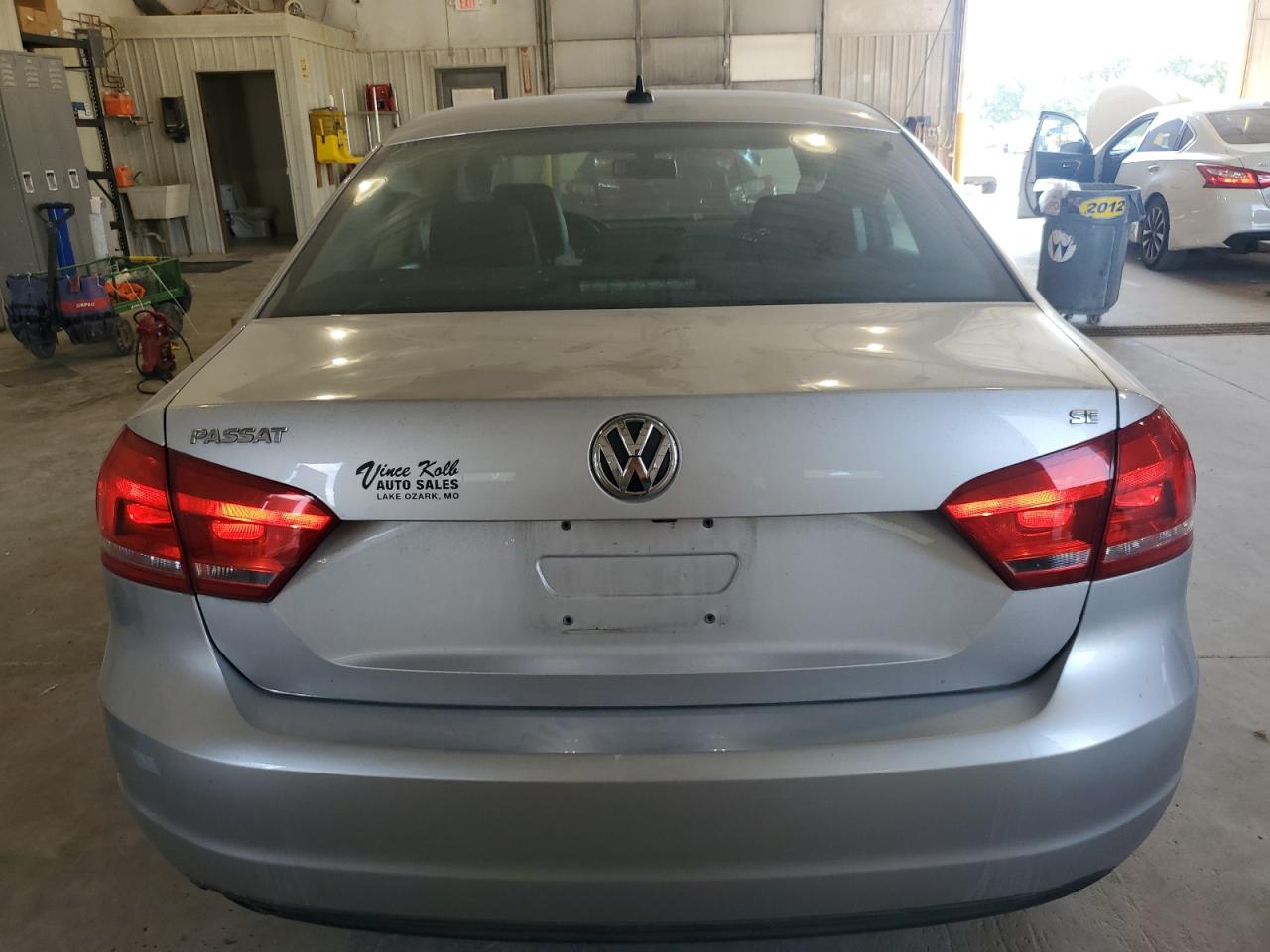 VOLKSWAGEN PASSAT SE