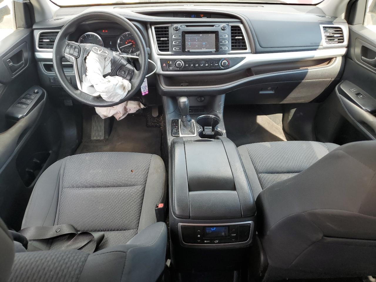 TOYOTA HIGHLANDER LE