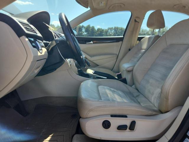 2015 VOLKSWAGEN PASSAT SEL 1VWCV7A33FC100422