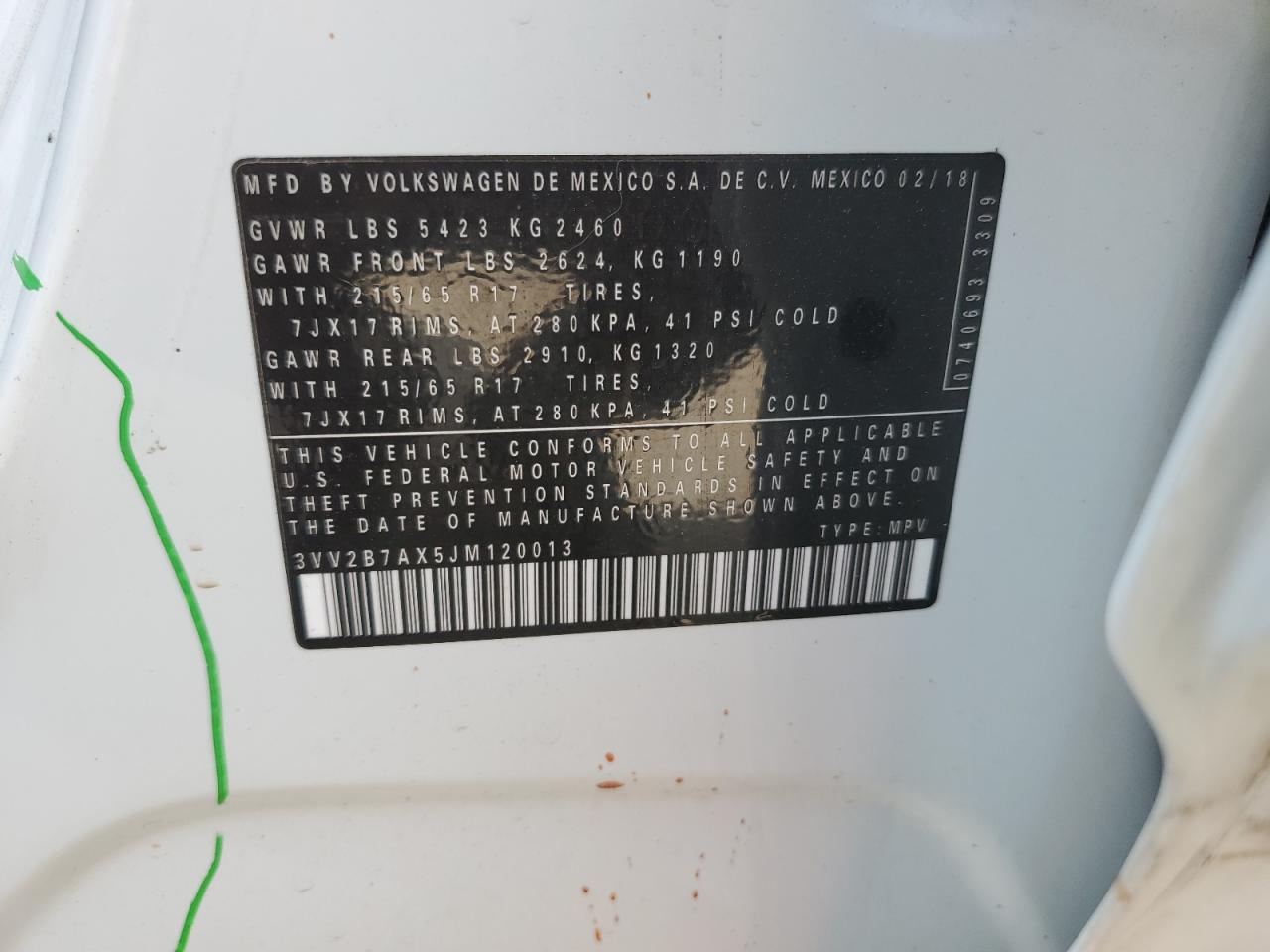 VOLKSWAGEN TIGUAN SE