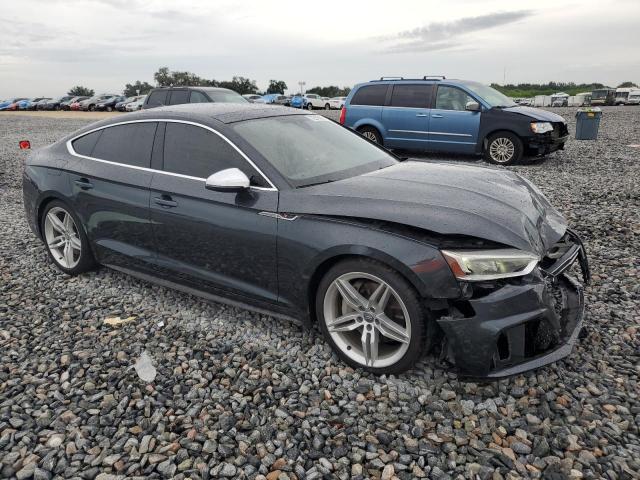 2019 AUDI A5 WAUENCF5XKA017541