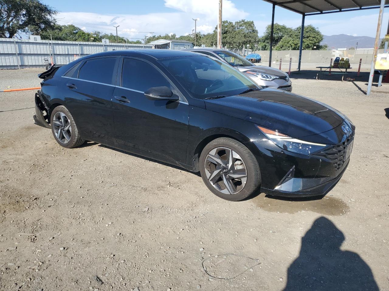 HYUNDAI ELANTRA LIMITED